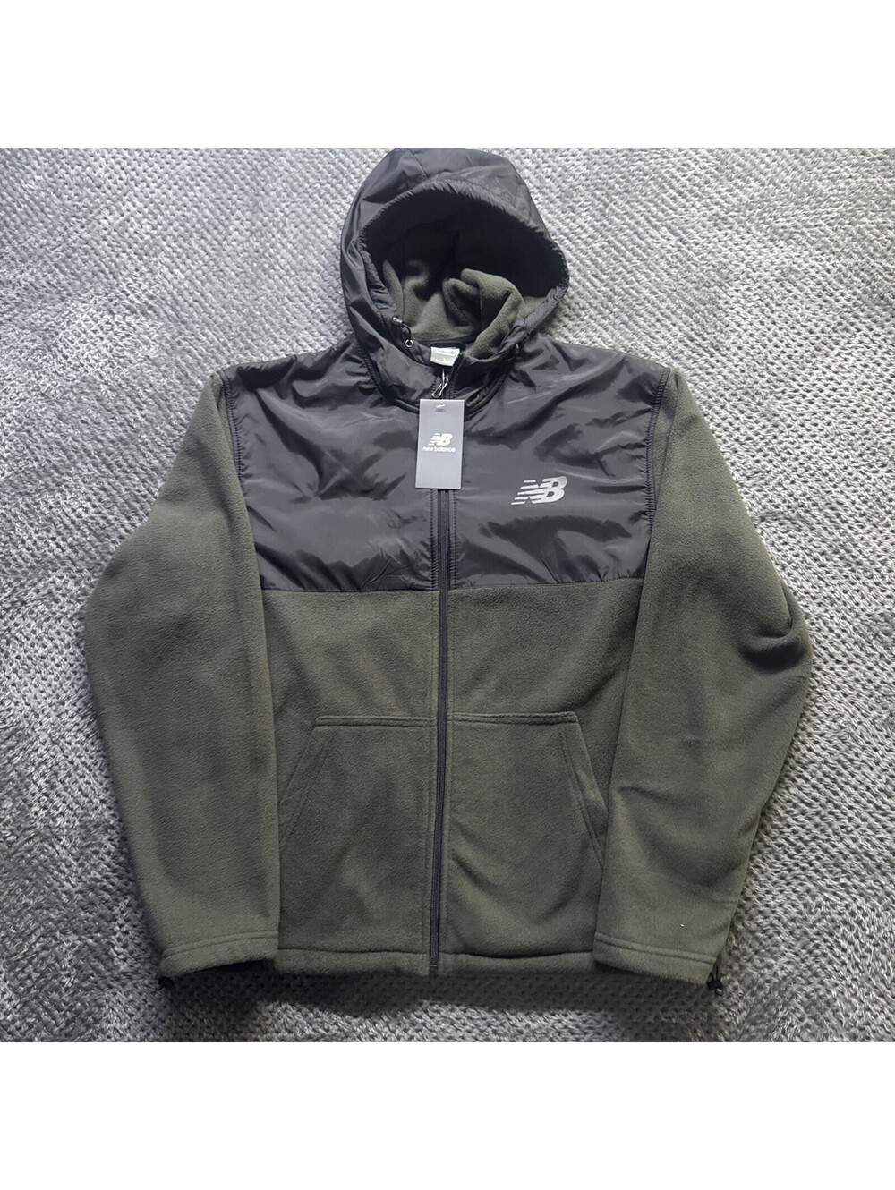 NWT Men’s New Balance Size L Hooded Full Zip Fleece Jacket Hybrid 604